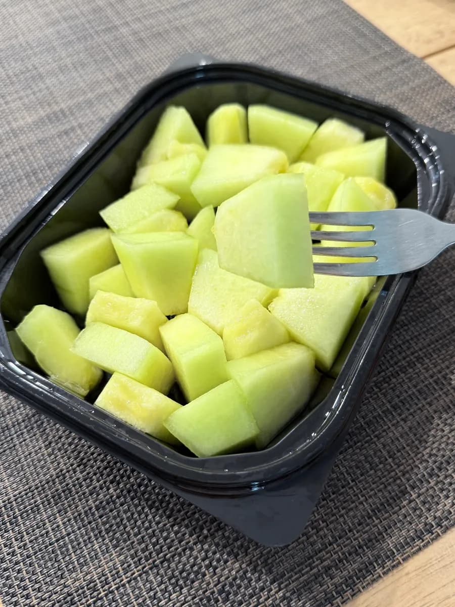Habokdang cup fruit suitable for a picnic snack