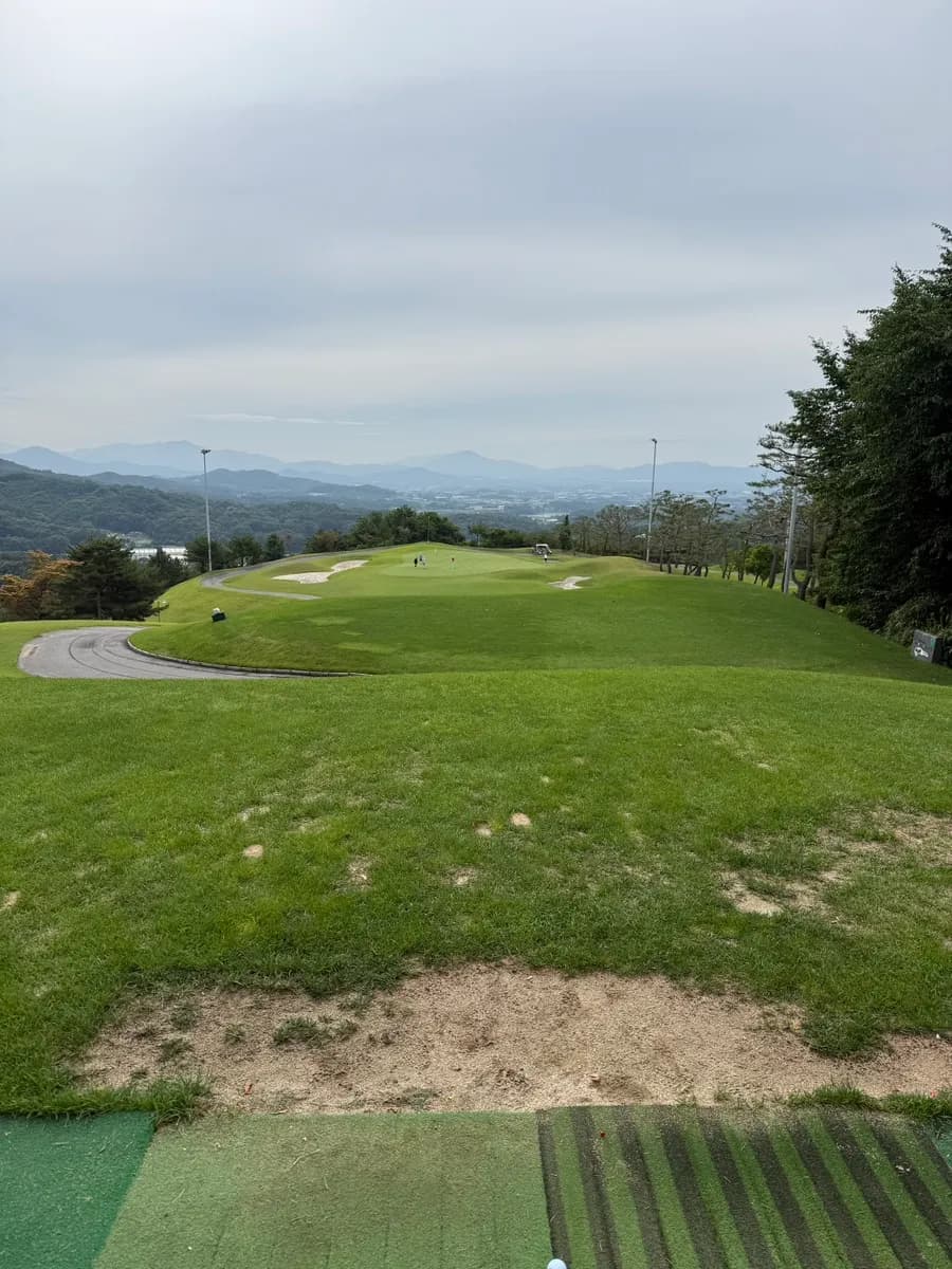 Green June course conditions at Iljuk Sun Valley CC