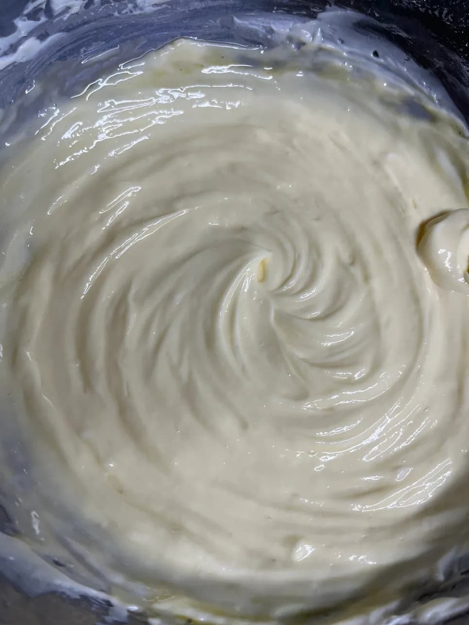 تجربة Jingni الأولى في صنع Homemade Basque Cheesecake