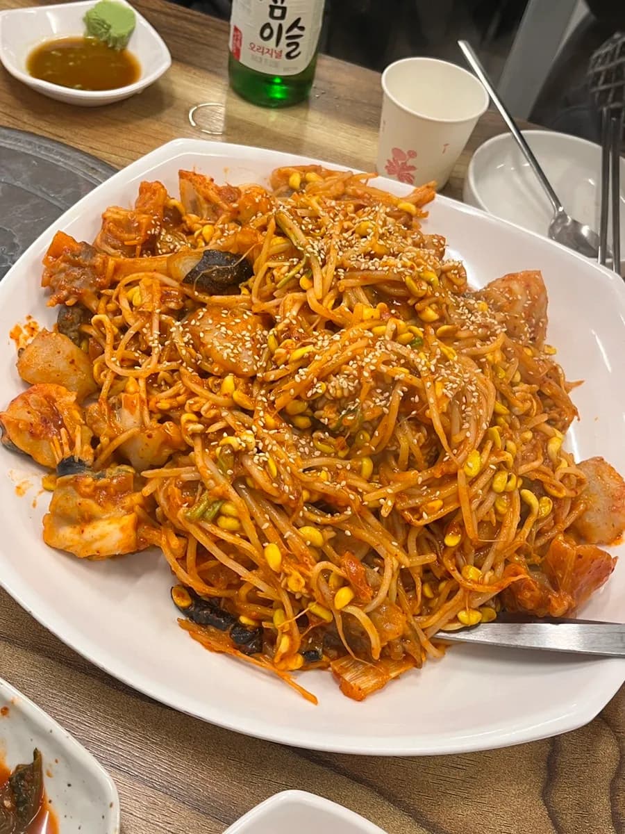 Gunsan Agujjim في Seoksu-dong, Anyang، مطعم حقيقي متخصص في agujjim👍🏻