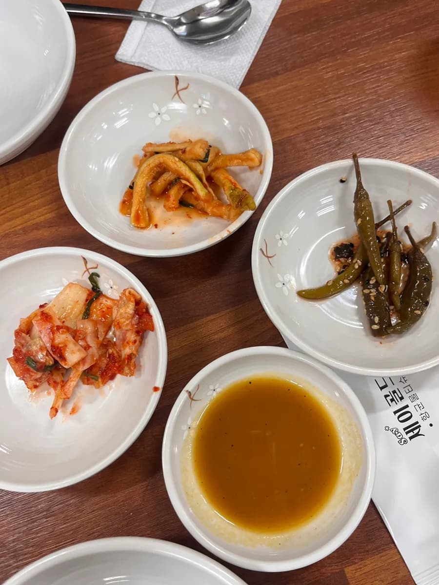 Jeju ; Yongdune Haejangguk | إفطار ومطعم haejangguk