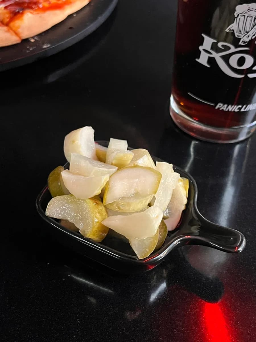 安养一番街;Raeso | 薄底披萨黑啤专门,Kozel Dark美食店