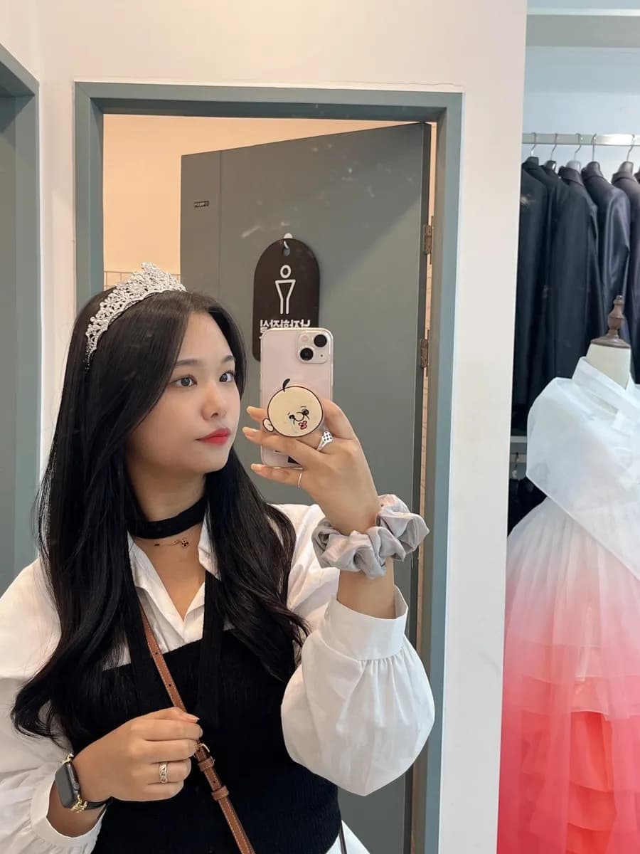 Cafe The Fifth Season sa Jeju Hallim malapit sa Saebyeol Oreum, wedding cafe at latte spot