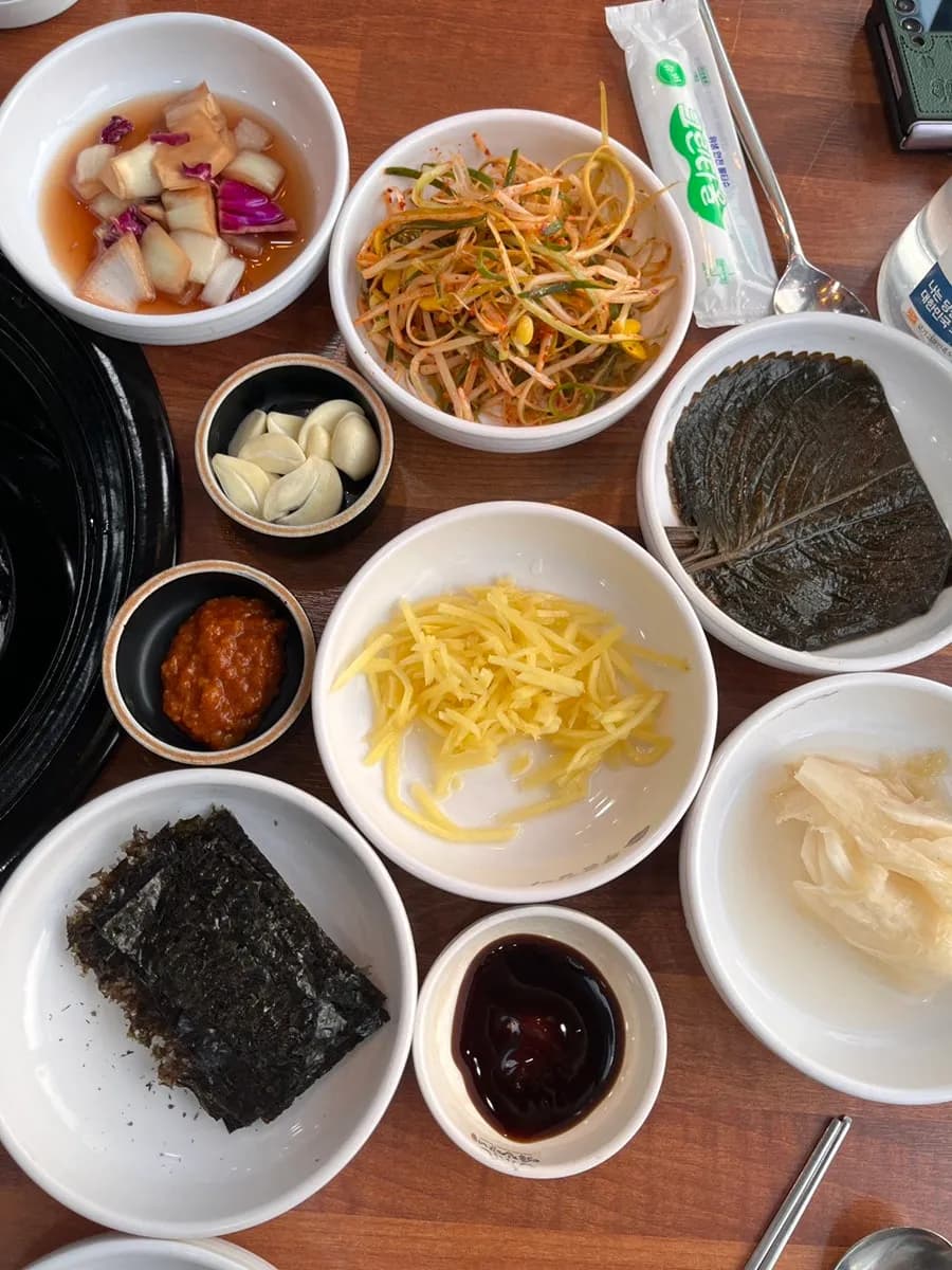 Pokpung Jangeo in Anyang Hogye-dong, preiswerter Aal zum Selbstgrillen