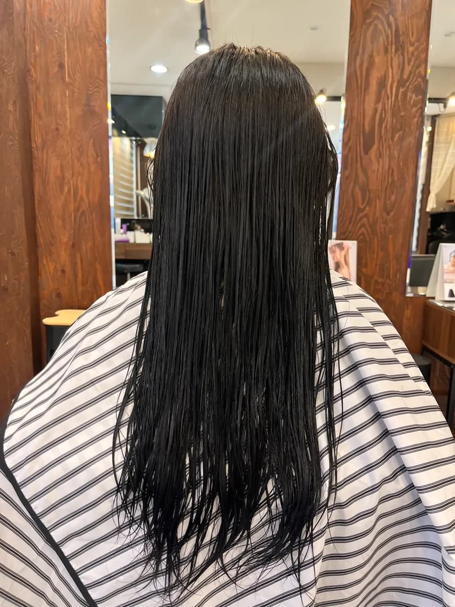Bbokkeulle Hair Anyang Ilbeonga: review ng long hair layered cut at scalp clinic