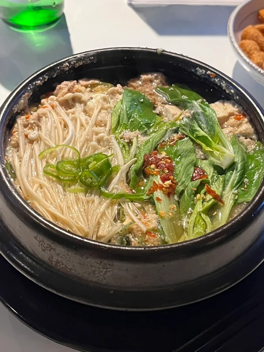 Anyang Bangye; Arariyong | Korean Fusion, viele Anju und Drinks / grosszugig und top Service