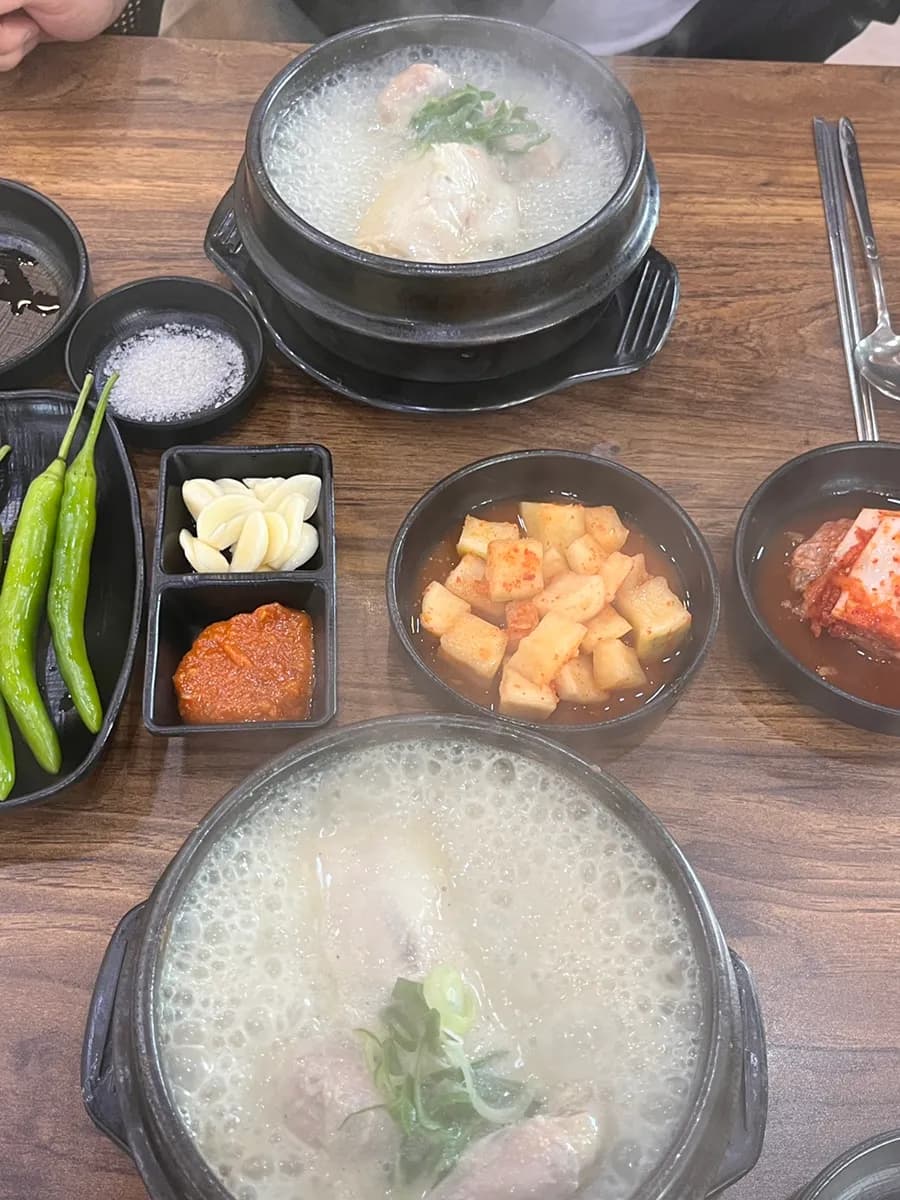 Anyang Hogye-dong; Okgyesamgyetang, restoran pakar samgyetang / menu khas perilla samgyetang dan info parking