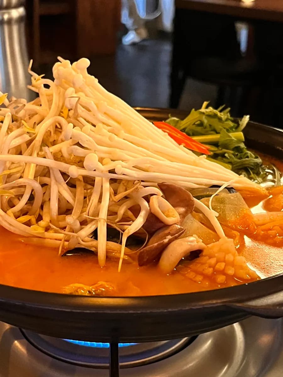 Sashimi and hot seafood soup combination at Bisu