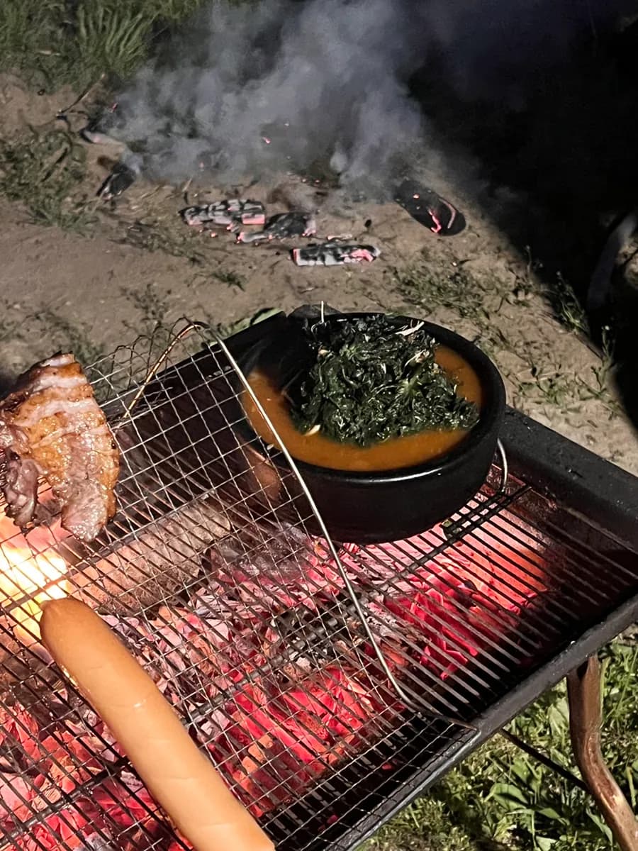 Anyang Bakdal-dong肉店 Joeun Chuksan 和炭火烤samgyeopsal