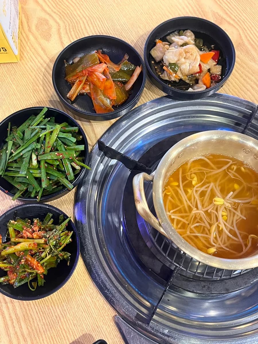 Somerang in Geumjeong, Gunpo: Gopchang mit Terrasse und gutem Preis-Leistungs-Verhältnis