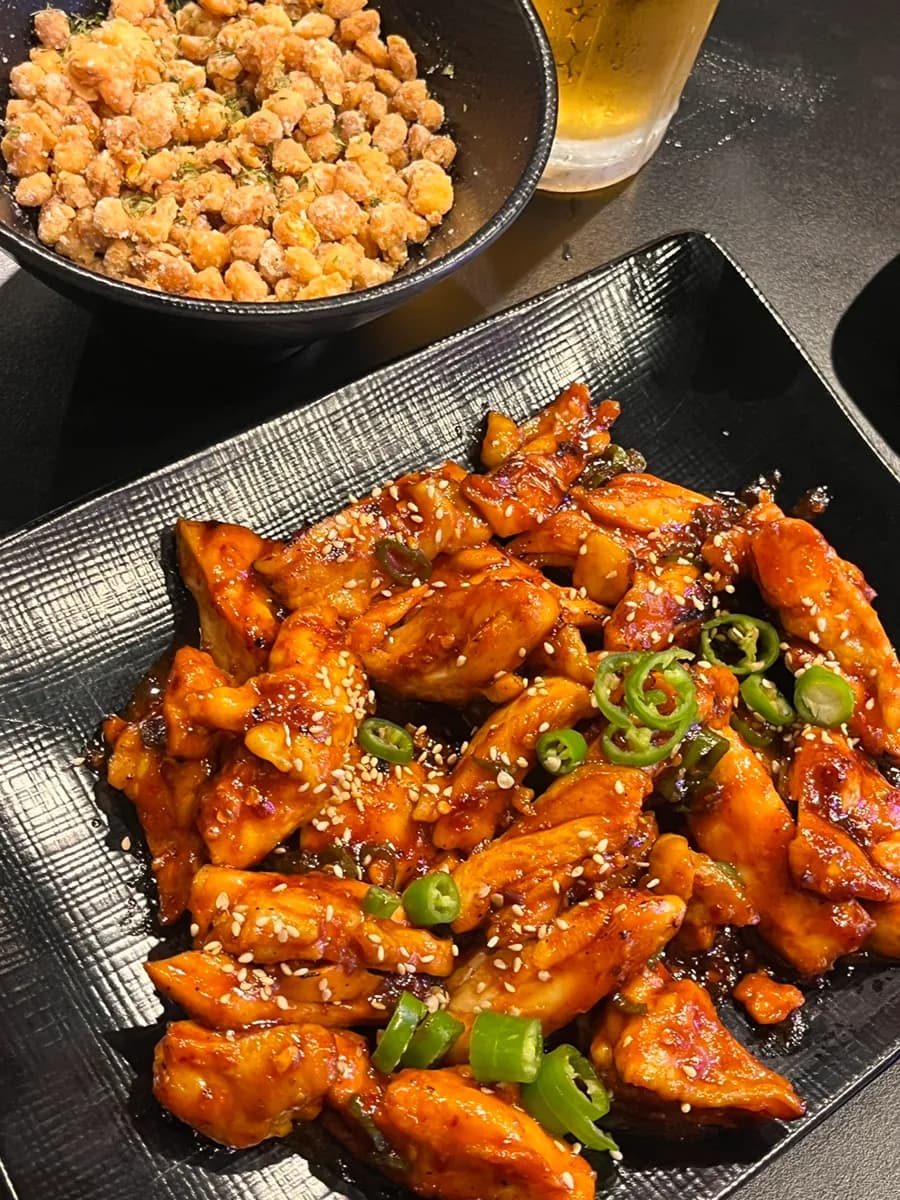 Sanbon酒馆:Hwarak Barbecue Chicken,无骨烤鸡名店和ttangcho barbecue