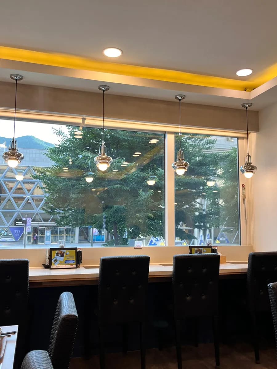 家族ランチで注文したBueongi Shabu Shabuのテーブル写真