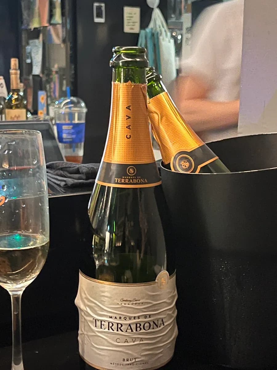 Final drinks and date-course meal at Indeogwon Champagne