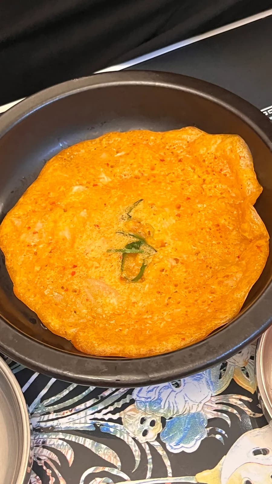 مطعم Gwanghuijeong في Beomgye يقدم naengsam وفيراً وsamgyeopsal