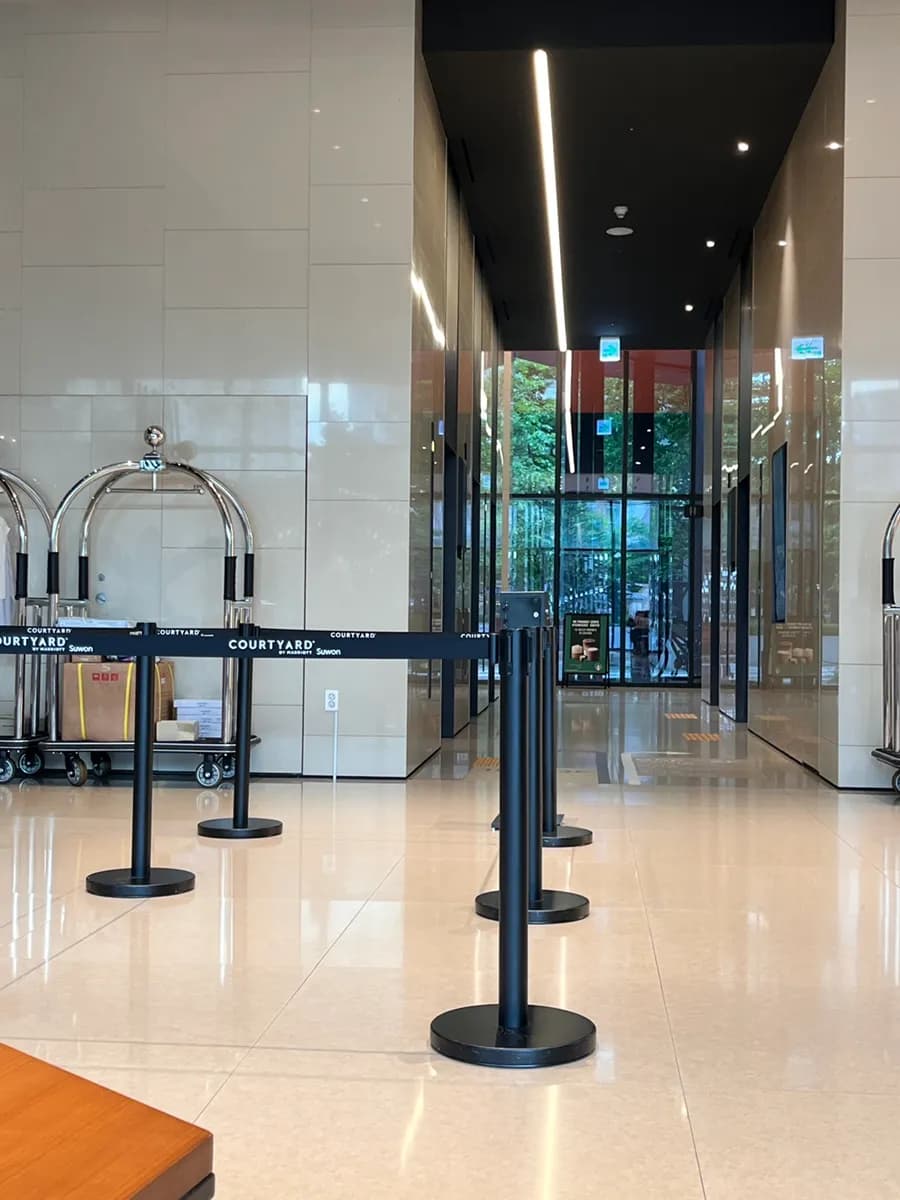 Courtyard Marriott Suwon Kitchen dinner buffet review with grill, seafood and desserts