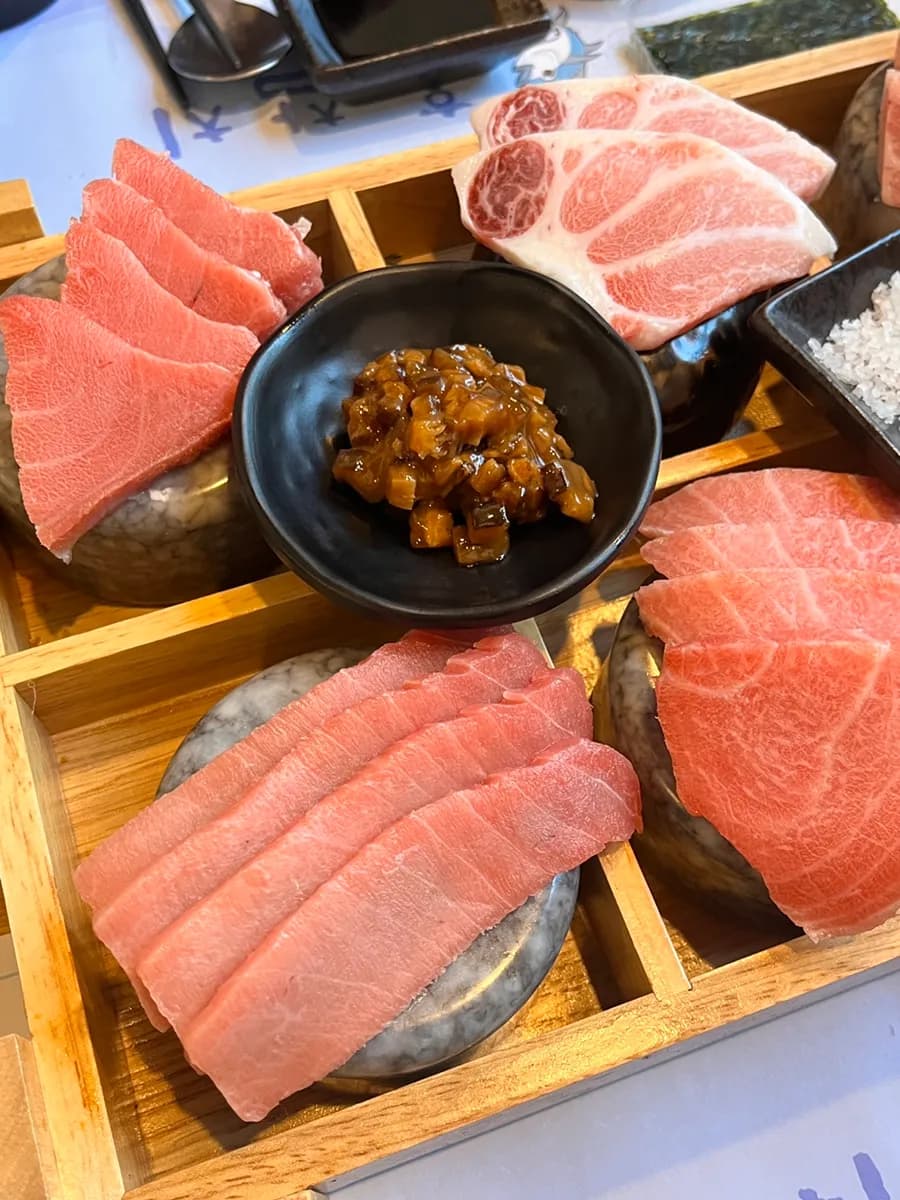 Gunpo tuna restaurant Hon Tuna, premium value unlimited refill 'special course for 2'