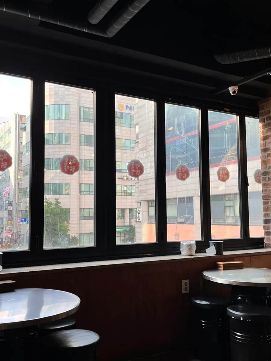 Jeongdeun Dakbal cerca de Sanbon Station con soup dakbal picante