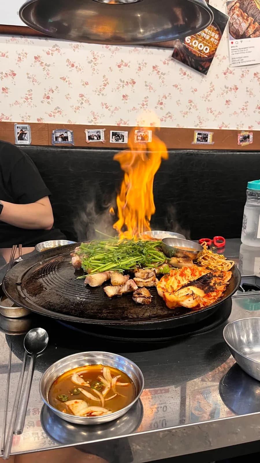 안양삼겹살맛집 동두천솥뚜껑삼겹살 미나리삼겹에 불쇼까지!