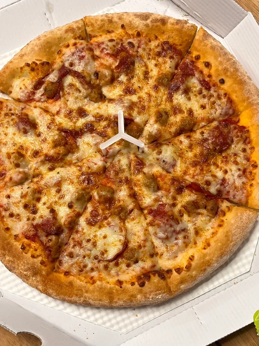 بيتزا Papa John's John's Favorite في سانبون أنصح بها بشدة