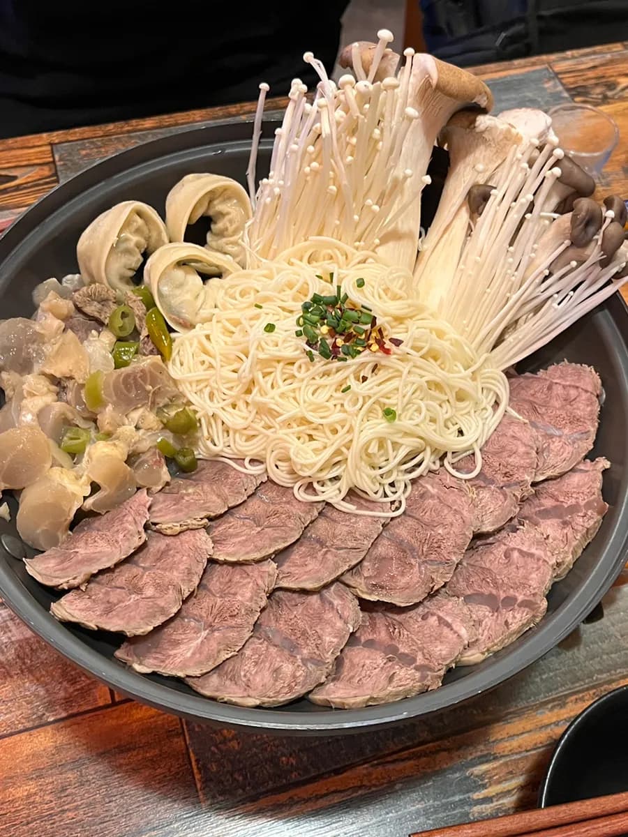 Juwol Hogye en Anyang, izakaya recomendado por su suji jeongol