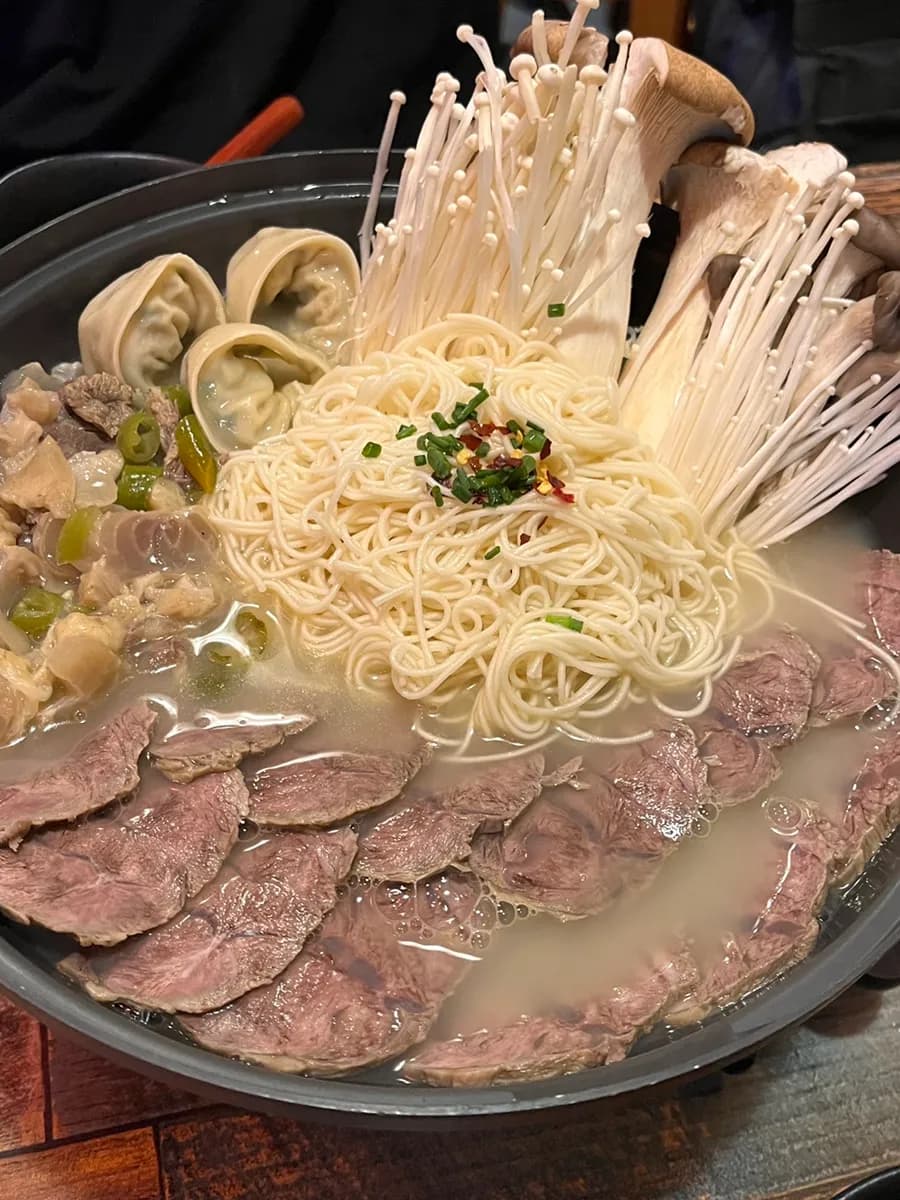 Juwol Hogye en Anyang, izakaya recomendado por su suji jeongol