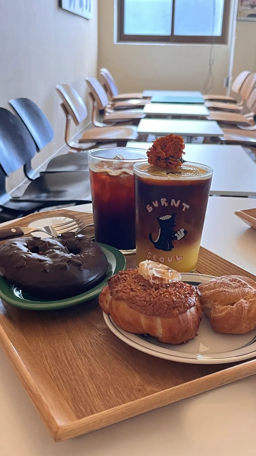 Burnt Seoul 的招牌橙子咖啡