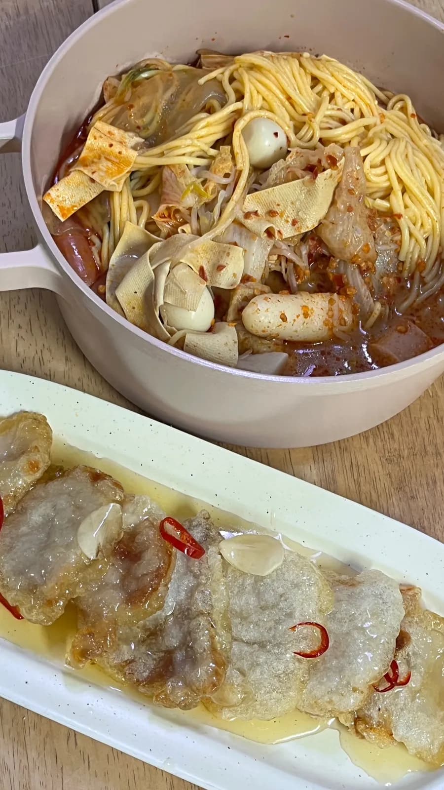 Chunli Malatang Anyang nahe Anyang Station mit Malatang und Guobaorou