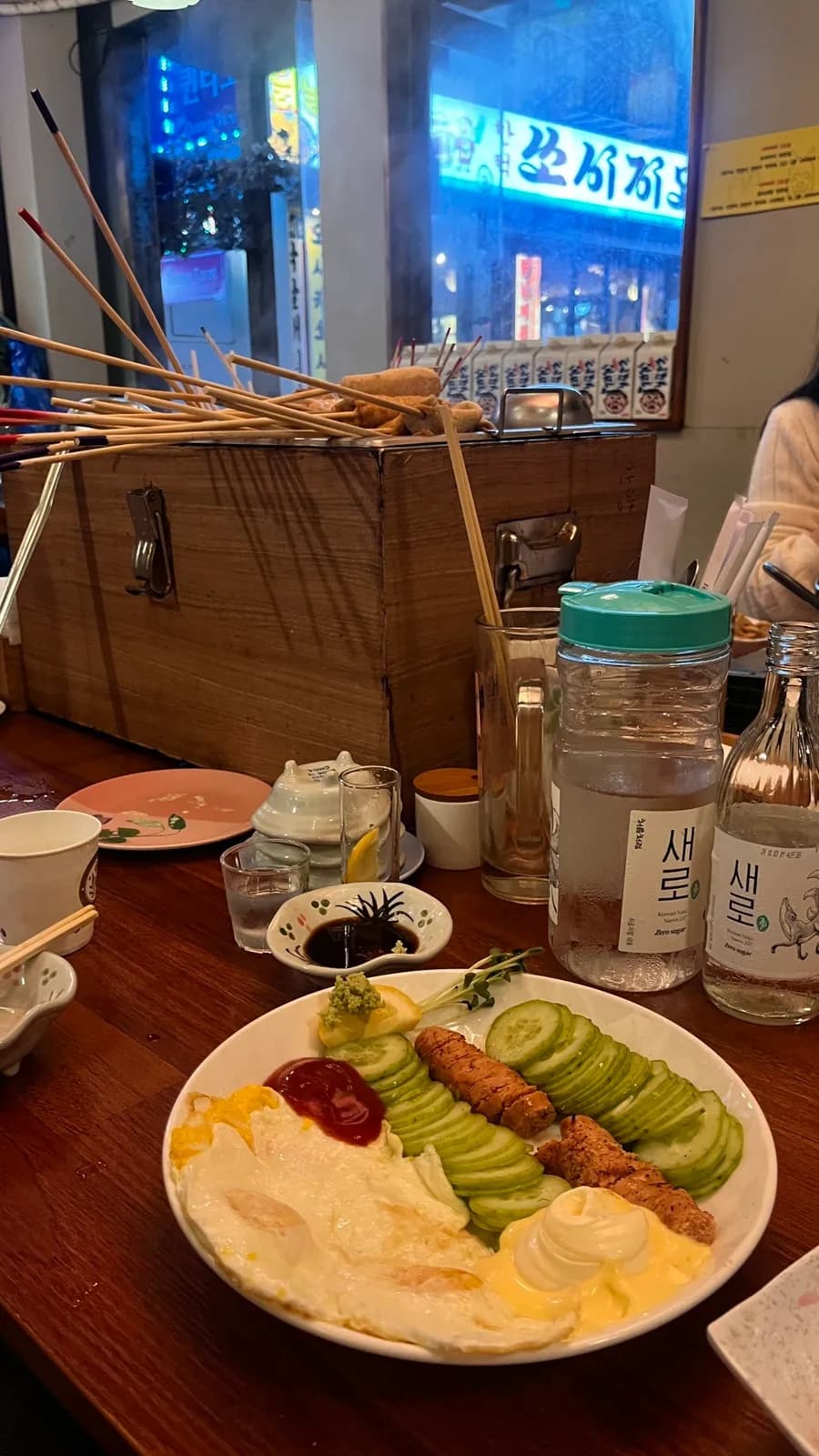 氛围感很强的安阳关东煮酒馆