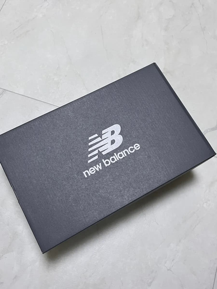 New Balance 1906R Silver Metallic Sea Salt M1906REE sneaker review