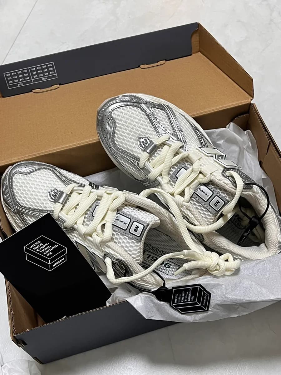 New Balance 1906R Silver Metallic Sea Salt M1906REE sneaker review