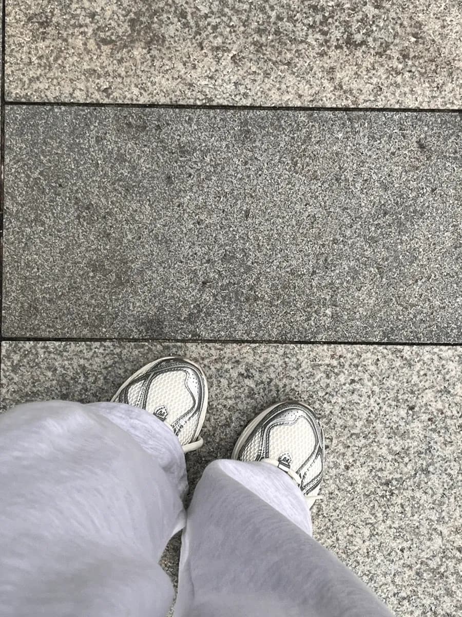 New Balance 1906R Silver Metallic Sea Salt M1906REE sneaker review