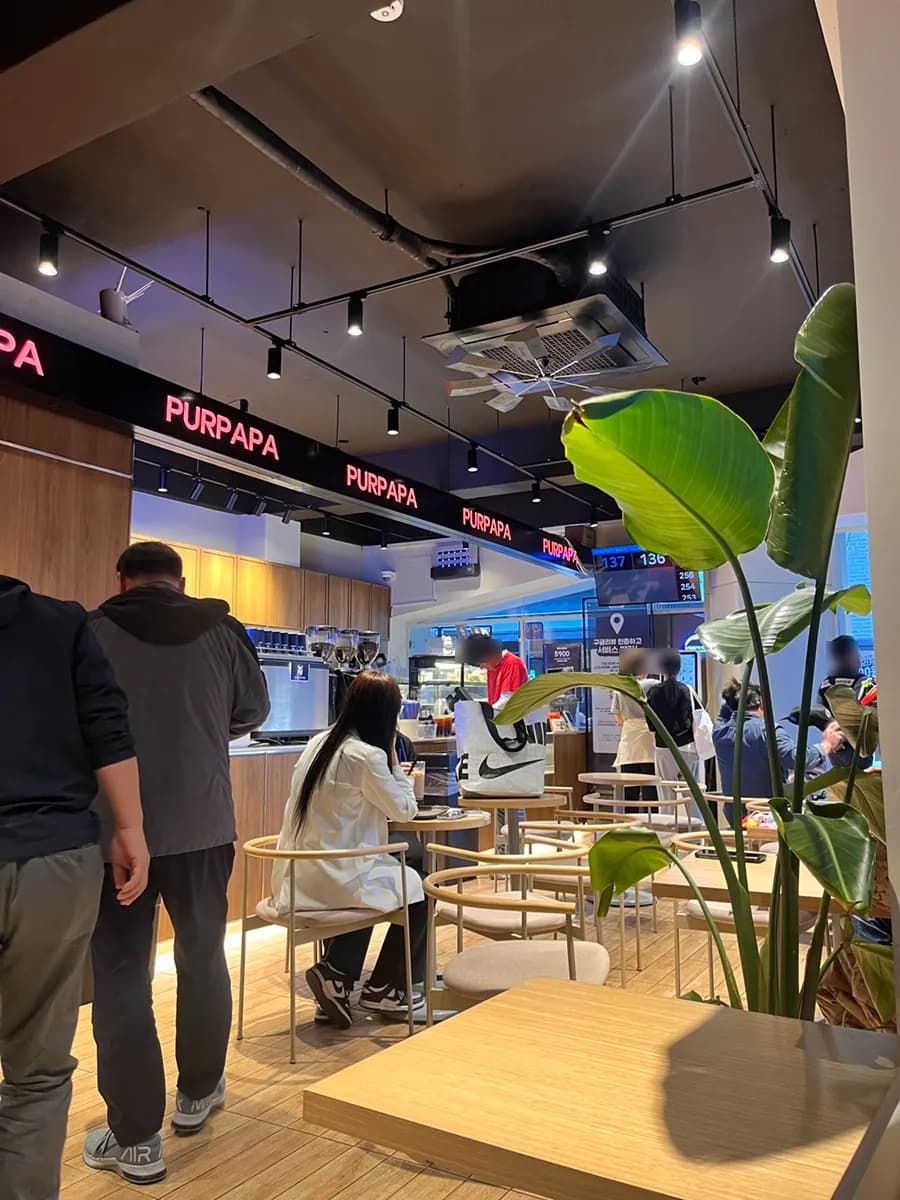 مقهى قرب Seoul City Hall يقدم ice cream latte لذيذًا: Puru Papa بقيمة ممتازة وقائمة متنوعة