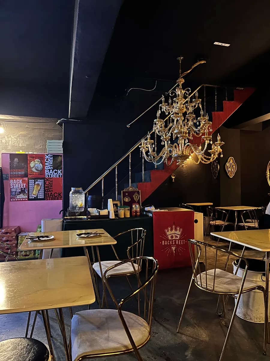 Jongno 3-ga Backstreet Pizza Review photo 2