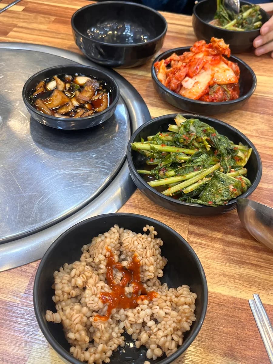 Nangman Jogae in Oido with clam kalguksu seafood pajeon and ocean view