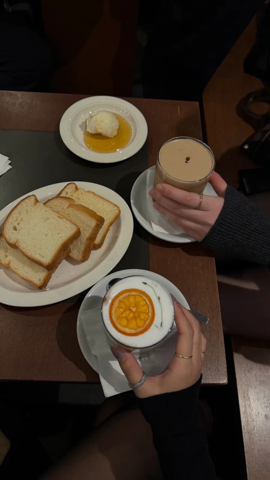 서울 잠실 송리단길 리프커피바 석촌호수 근처 카이막 맛집 /주말 웨이팅 후기