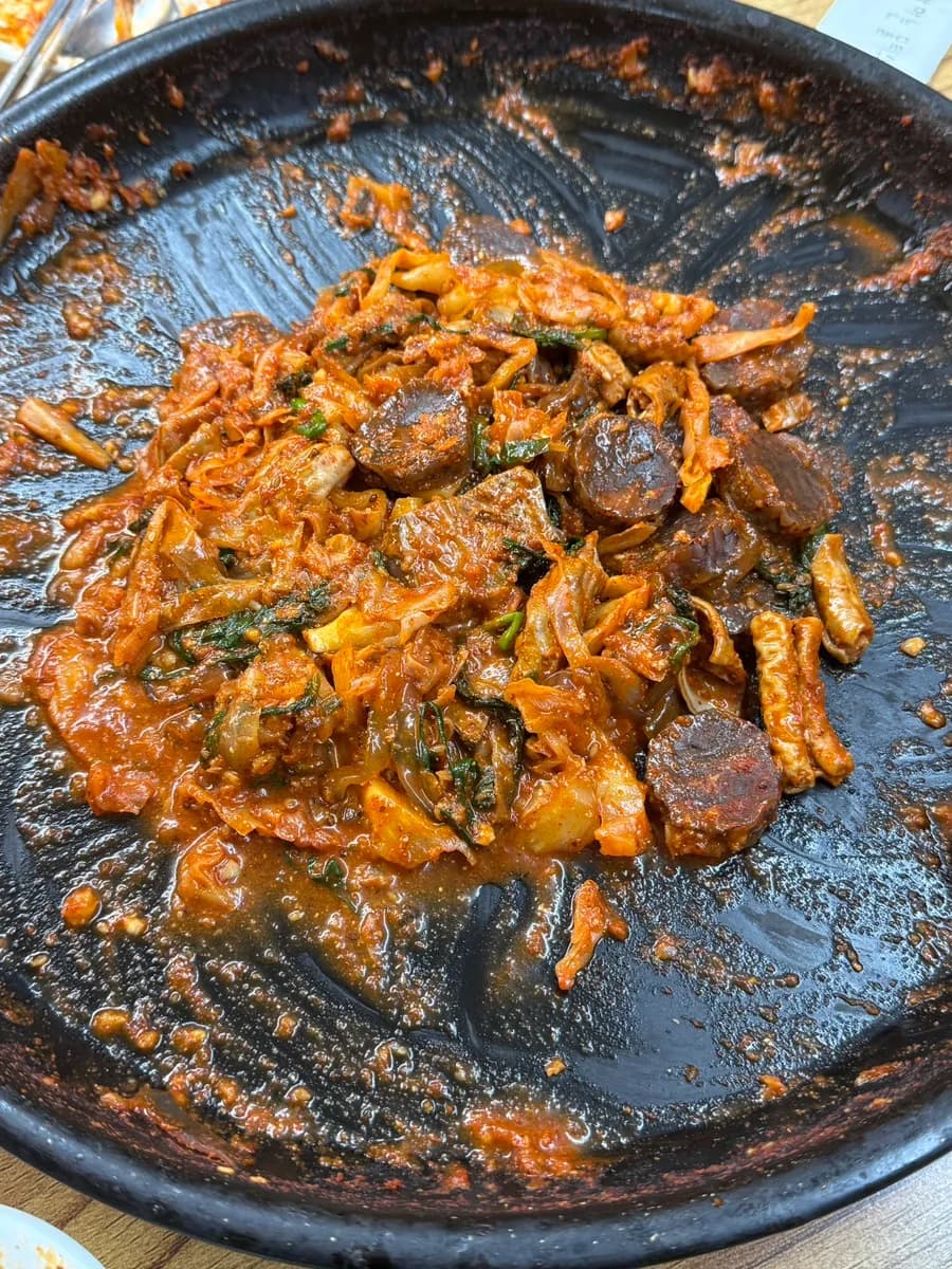 Wonjo Dwaejijip: сундэ-гопчхан в Anyang Central Market