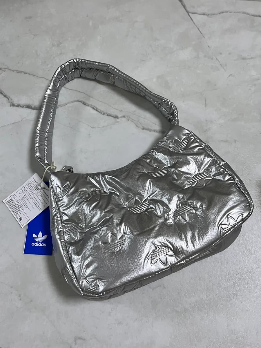 Tas Adidas Puffy Satin Mini Shoulder Bag warna silver