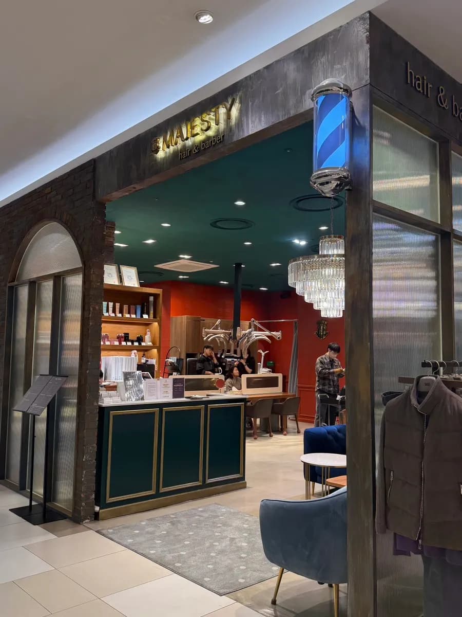 Larawan 2: Majesty Hair Clinic at layered cut review sa Beomgye, Anyang