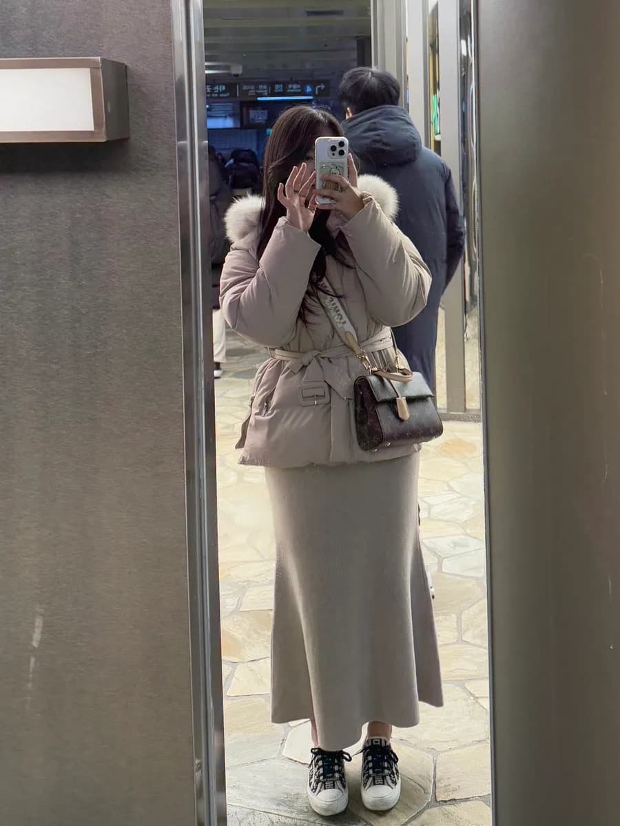 Louis Vuitton Cluny Mini styling and department store purchase review