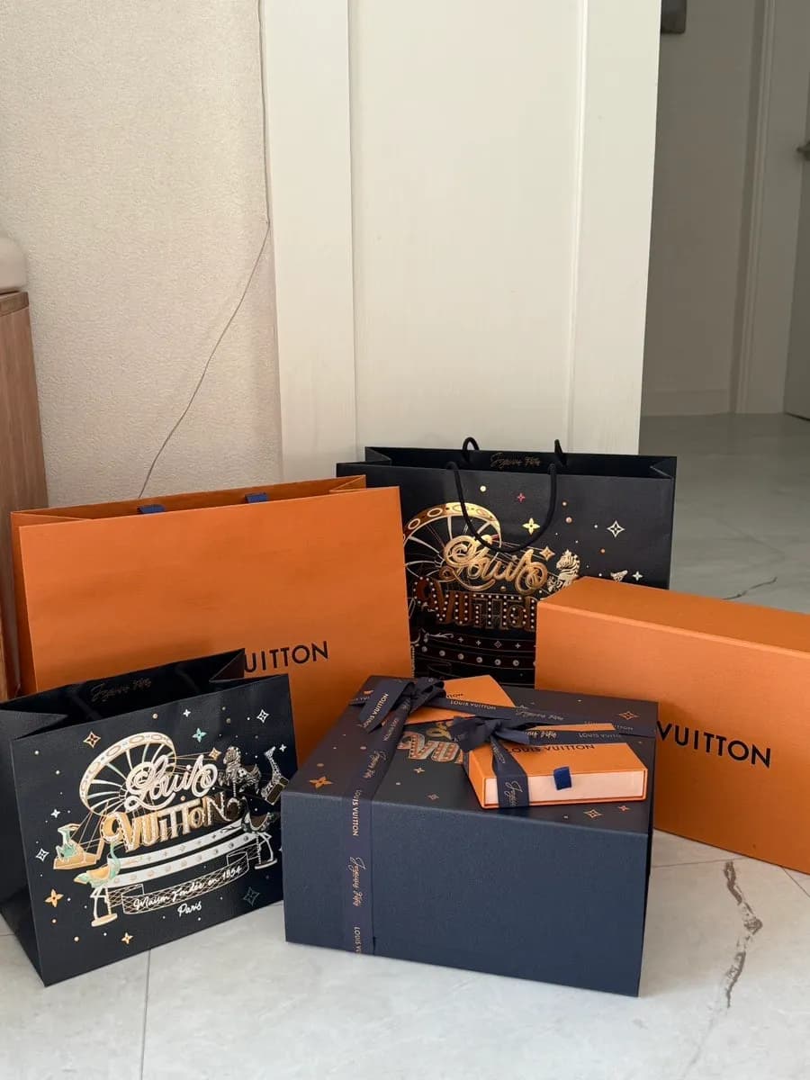 Louis Vuitton Cluny Mini styling and department store purchase review