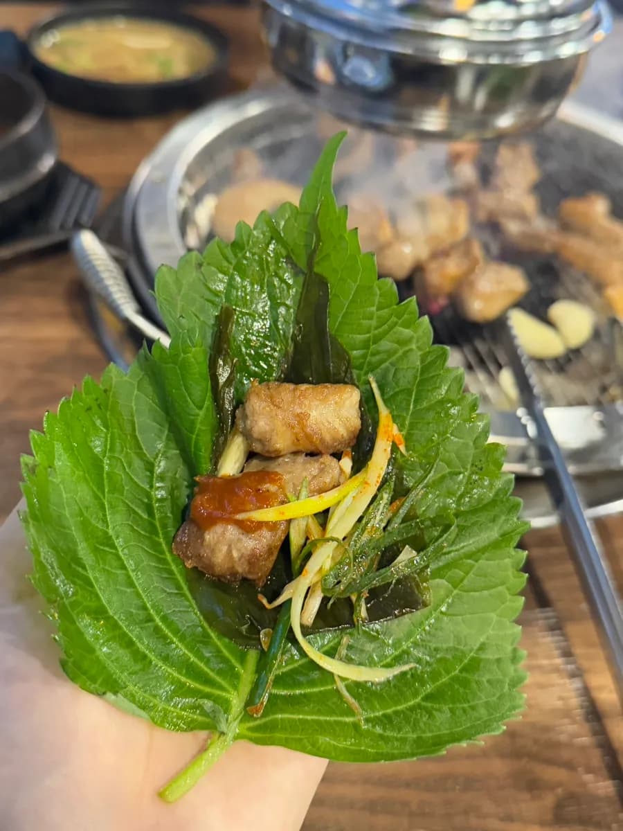 Chakhan Gogijip à Bakdal-dong, Anyang, restaurant de barbecue de porc ibérique