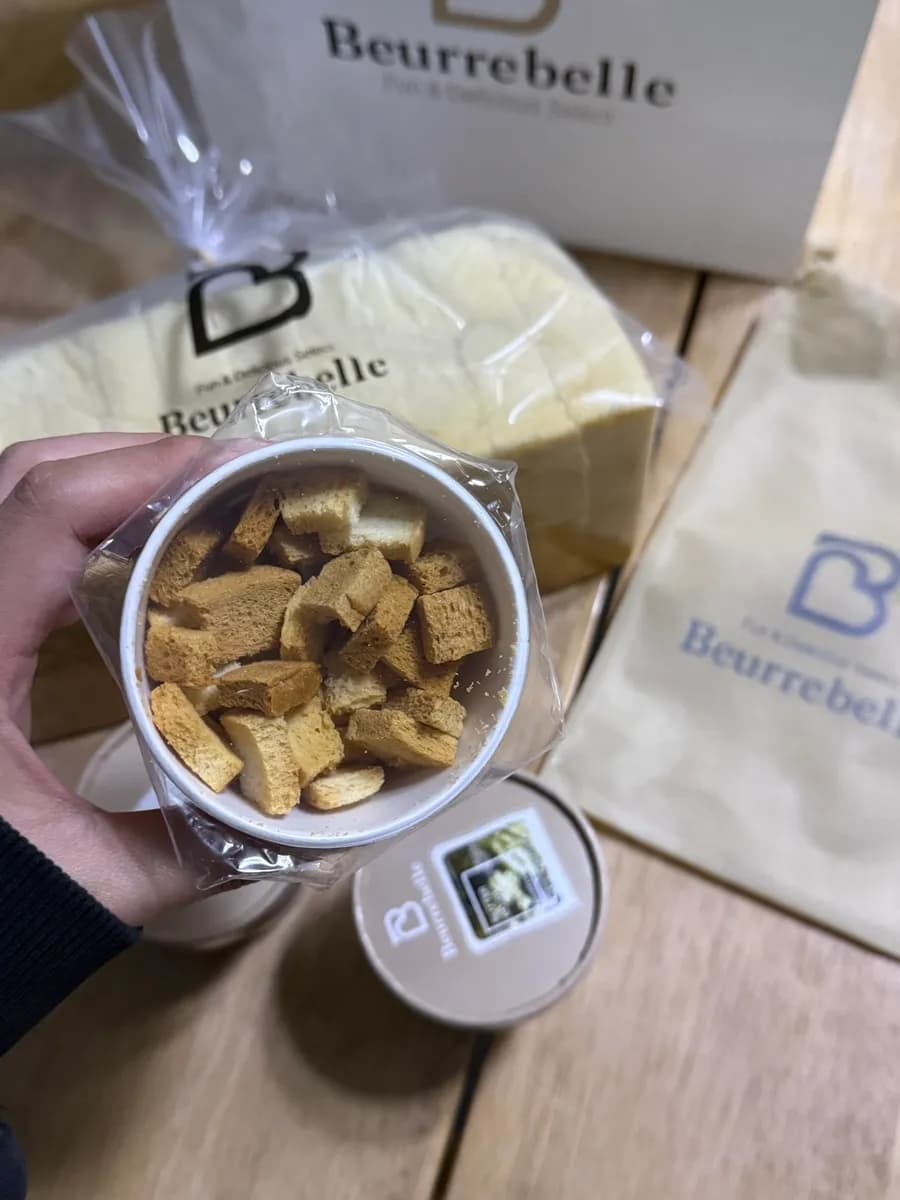 Berbel Sanbon: frisches Brot und handgemachte Butter