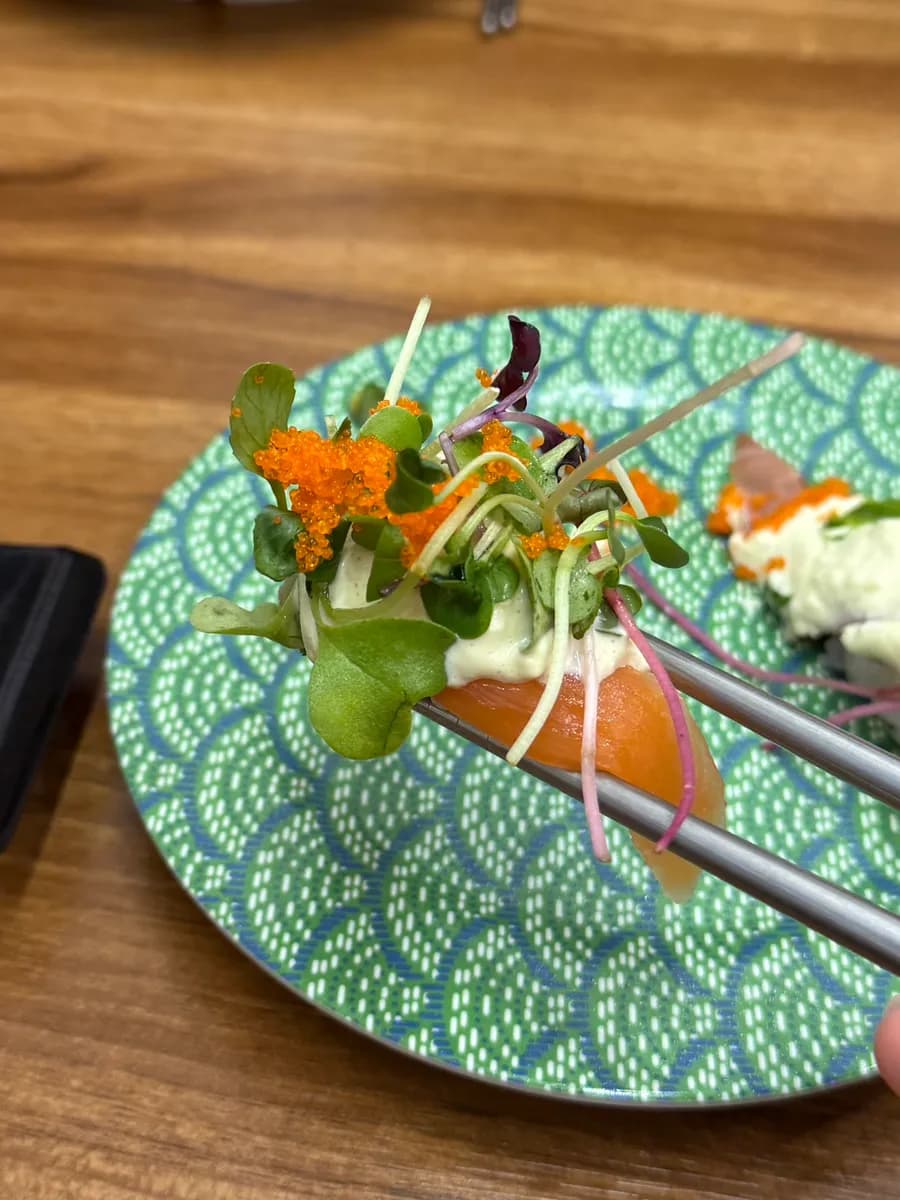 Oneul Sushi Sanbon: günstiges Förderband-Sushi am Ausgang 3 von Sanbon Station