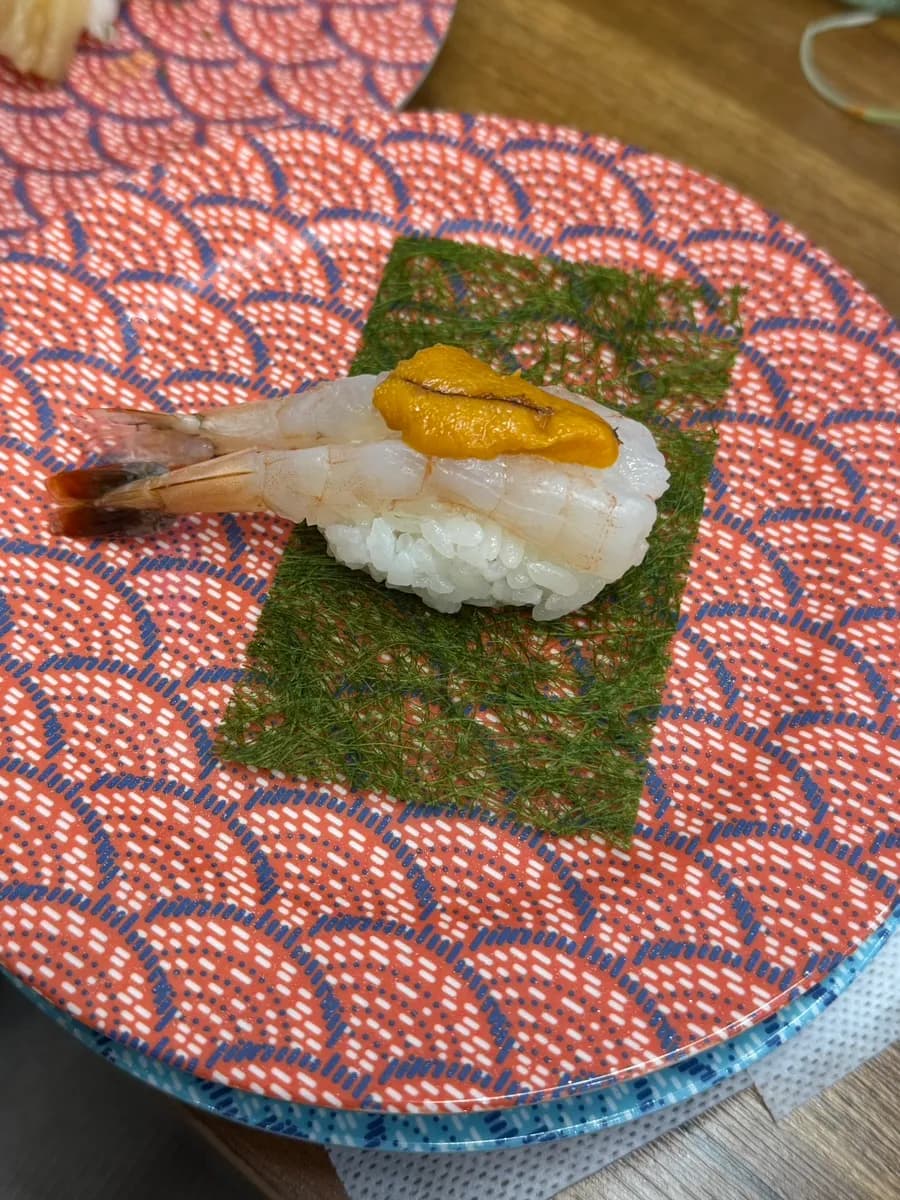 Oneul Sushi Sanbon: günstiges Förderband-Sushi am Ausgang 3 von Sanbon Station