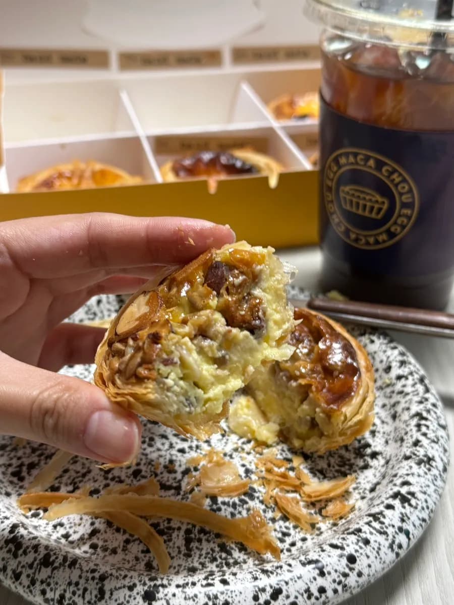 Eggmacashu Anyang: яичные тарты рядом со станцией Мёнхак