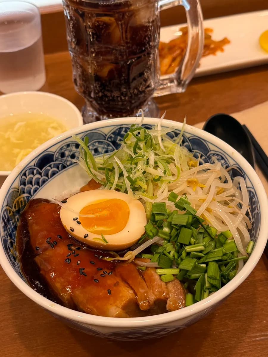 Surim Restaurant Hongdae tantanmen and dongpo pork rice bowl review