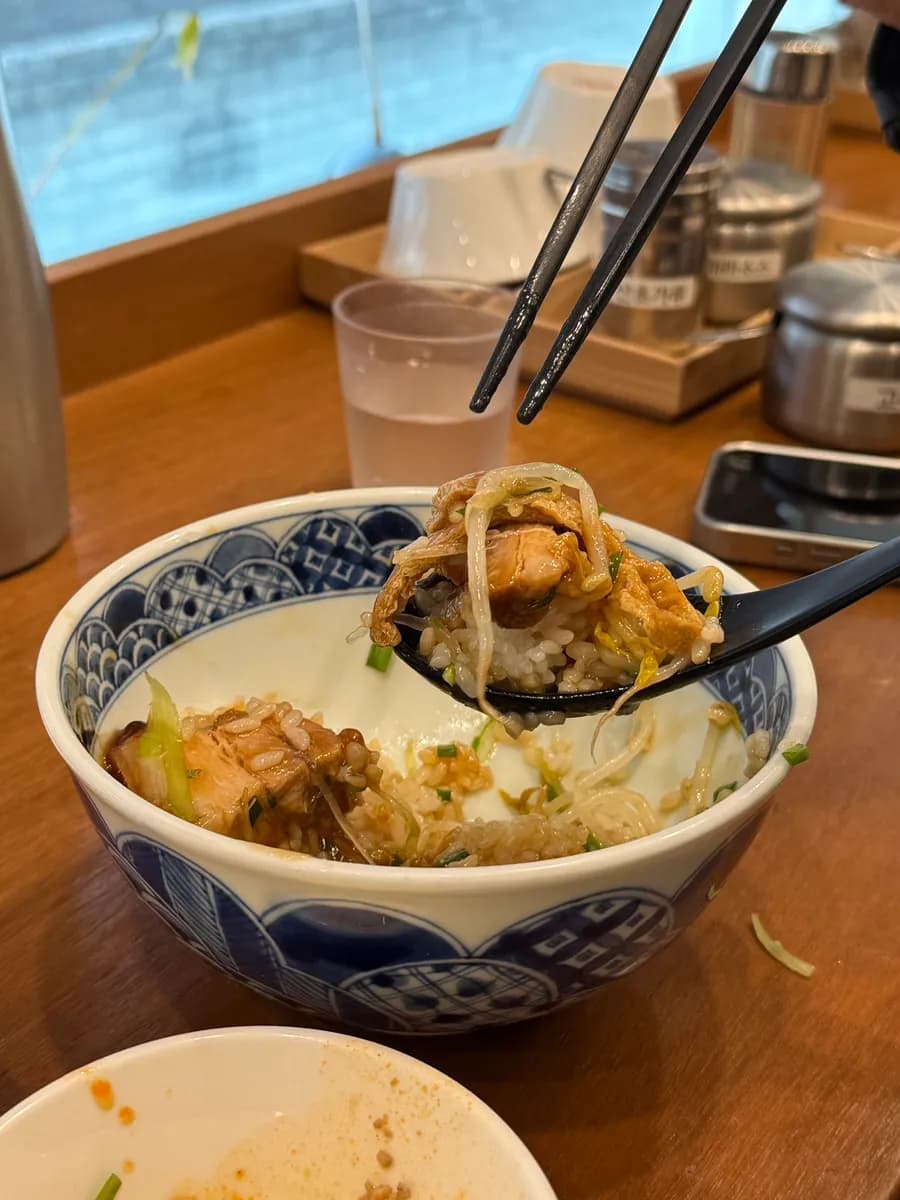 Surim Restaurant Hongdae tantanmen and dongpo pork rice bowl review