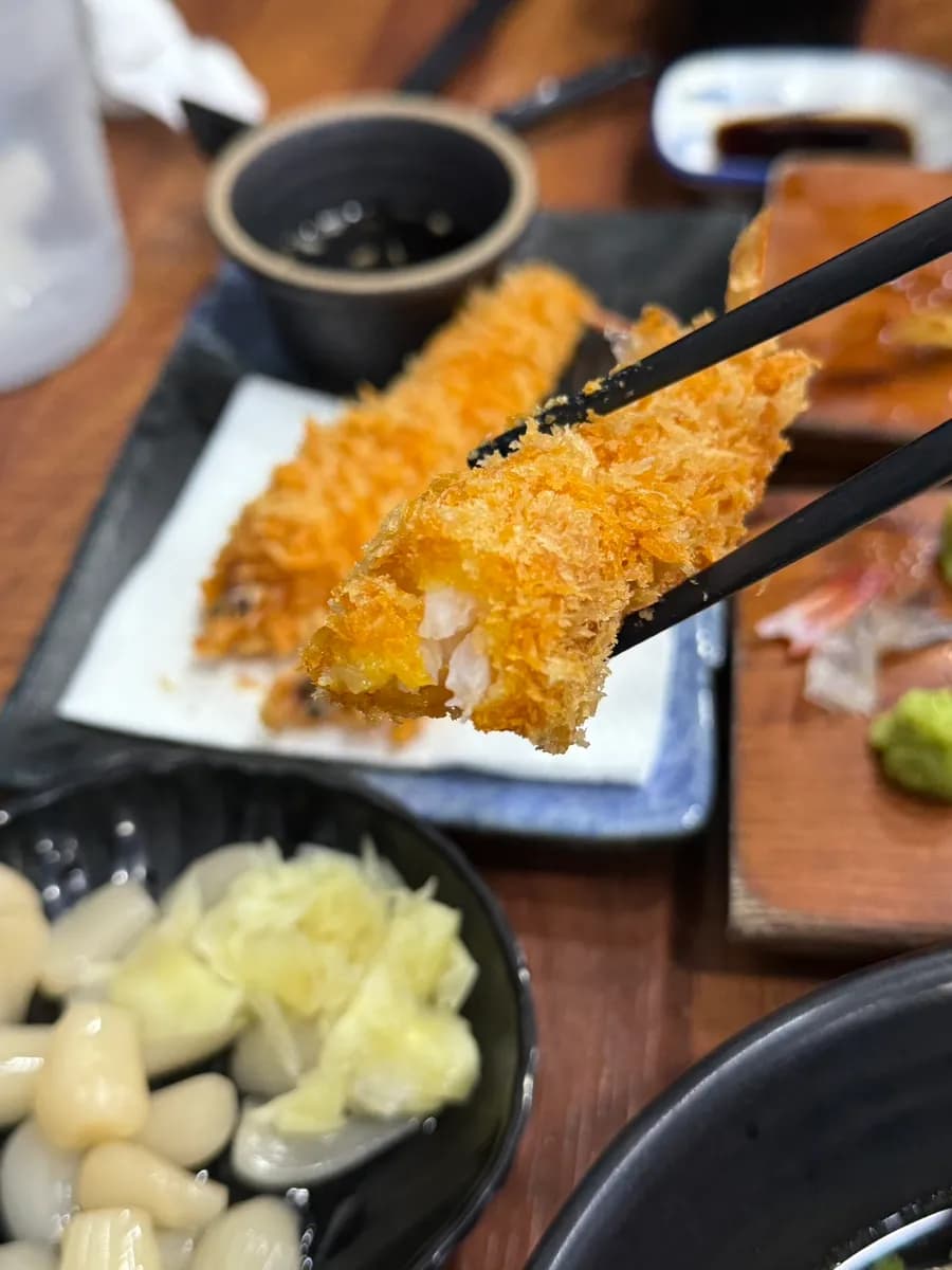 Set sushi campur dan udon di Sushi Story dekat Anyang 1st Street