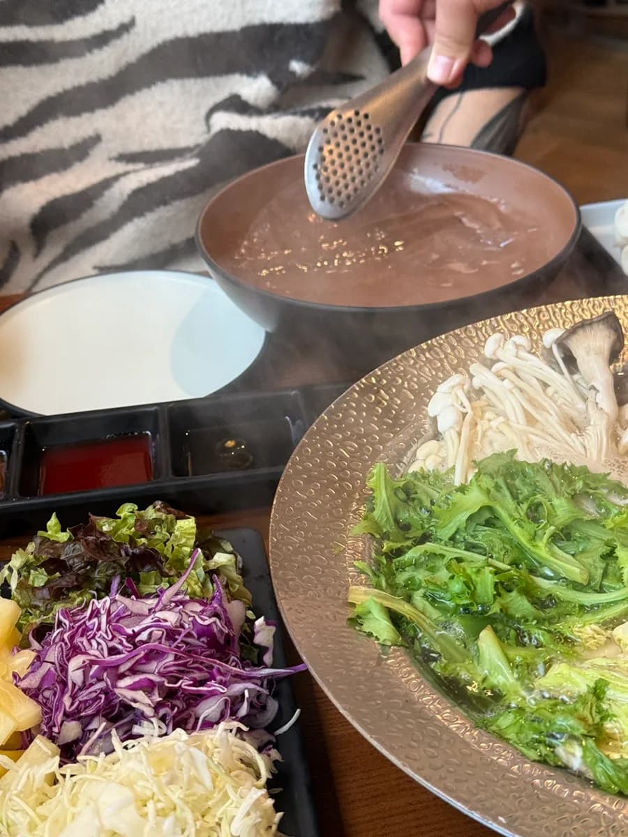 Shably Seongsu Seoul Forest shabu-shabu and rice paper rolls