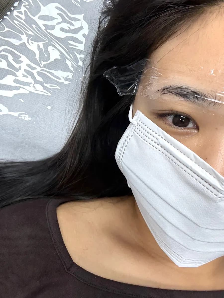 Dazle Beauty Beomgye Augenbrauen-Review in Anyang